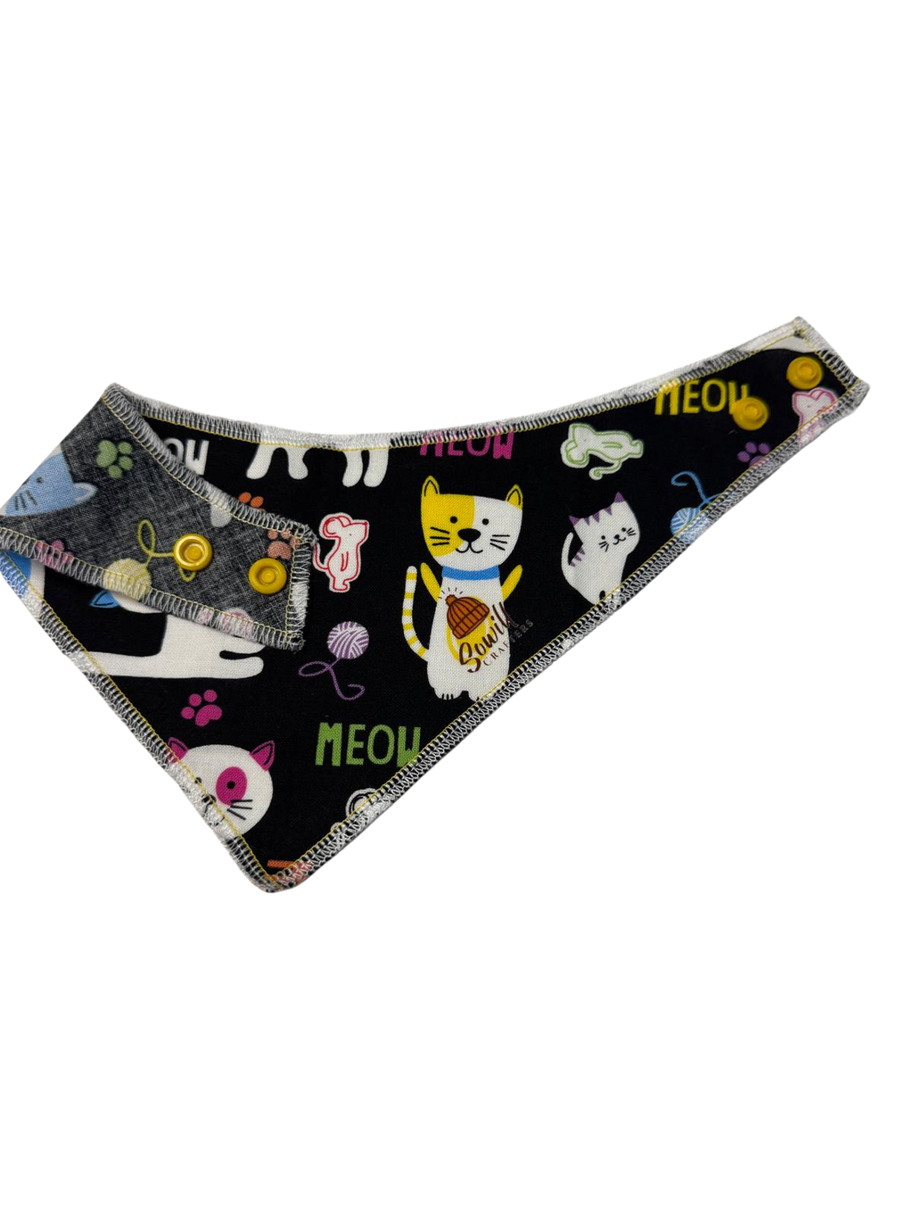 Meow Cat Bandana Sigle Button